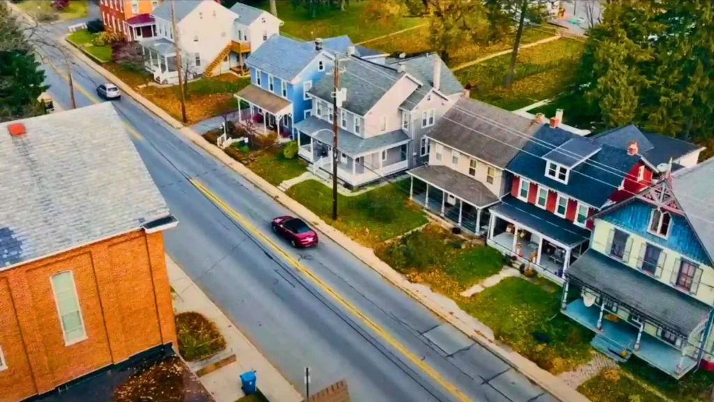 825 Forest Road Filming Locations