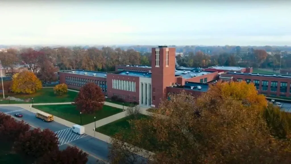F Plus Filming Locations